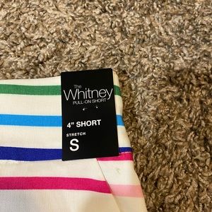 NWT 4” shorts size S stretchy New York and Company soft material bright colors